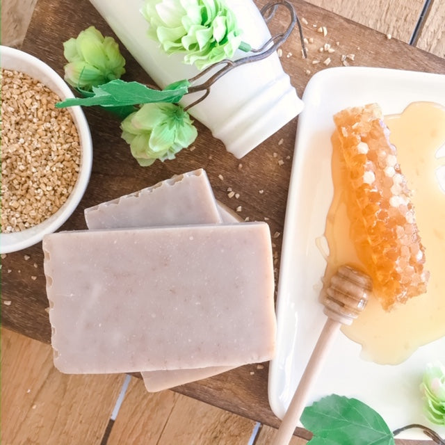Oatmeal & Honey - Handmade Coconut Milk Soap (3)